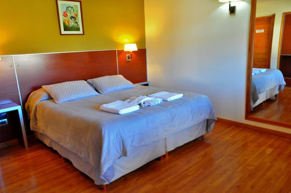 Hosteria Y Cabanas Land Park - Spa & Lodge Junín de los Andes 外观 照片