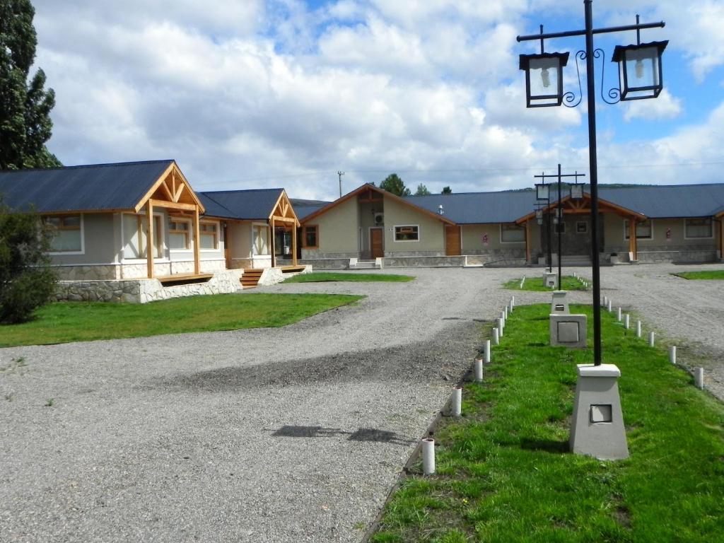 Hosteria Y Cabanas Land Park - Spa & Lodge Junín de los Andes 外观 照片