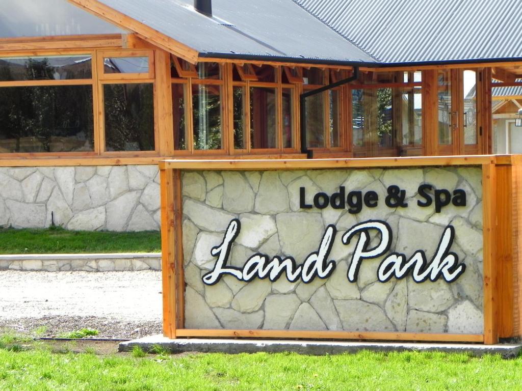 Hosteria Y Cabanas Land Park - Spa & Lodge Junín de los Andes 外观 照片